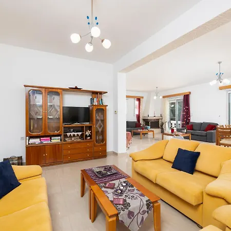 Sunset Paradise Kalavarda